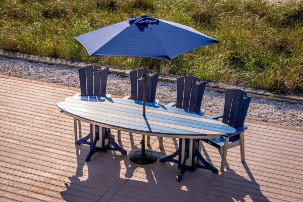 10SurfAiradiningtablewithOceanWavzchairslightgraypatriotblue6 1920w